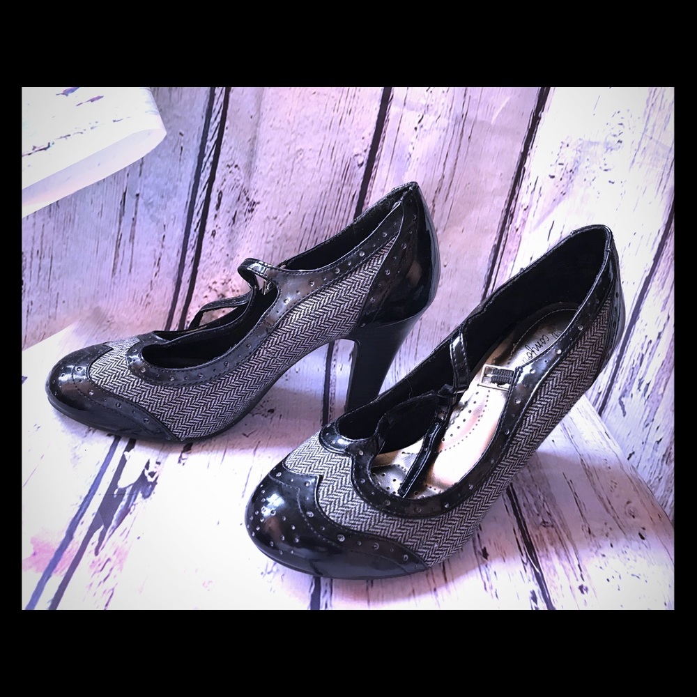 Black & Grey heels